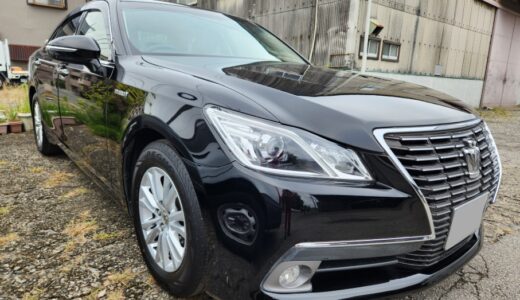 【HV中古車】トヨタクラウンHVロイヤルサルーン（H27/7）